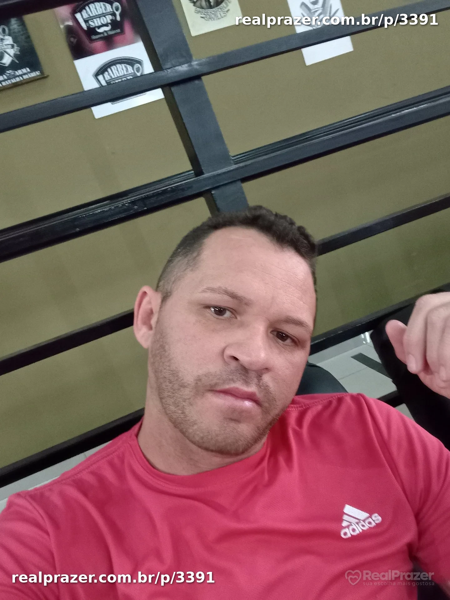 Marcelo, garoto de programa castanho atletico em Araxá, MG - Real Prazer