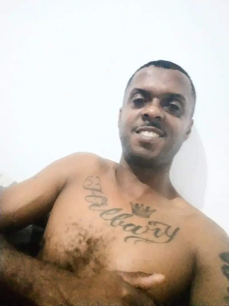 Michael Douglas Cardoso, garoto de programa - Real Prazer