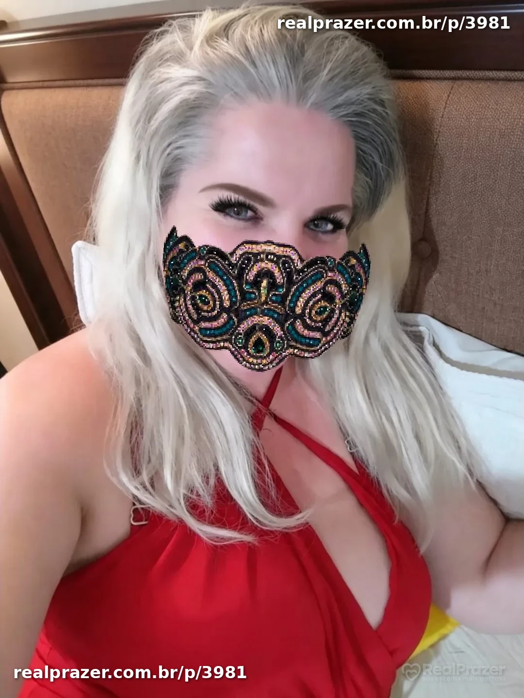 Mônica loira peituda rabuda, acompanhante gostosa - Real Prazer