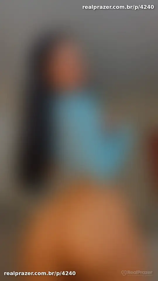 Naty, acompanhante morena de cabelos longos corpo medio em São Leopoldo, RS - Real Prazer