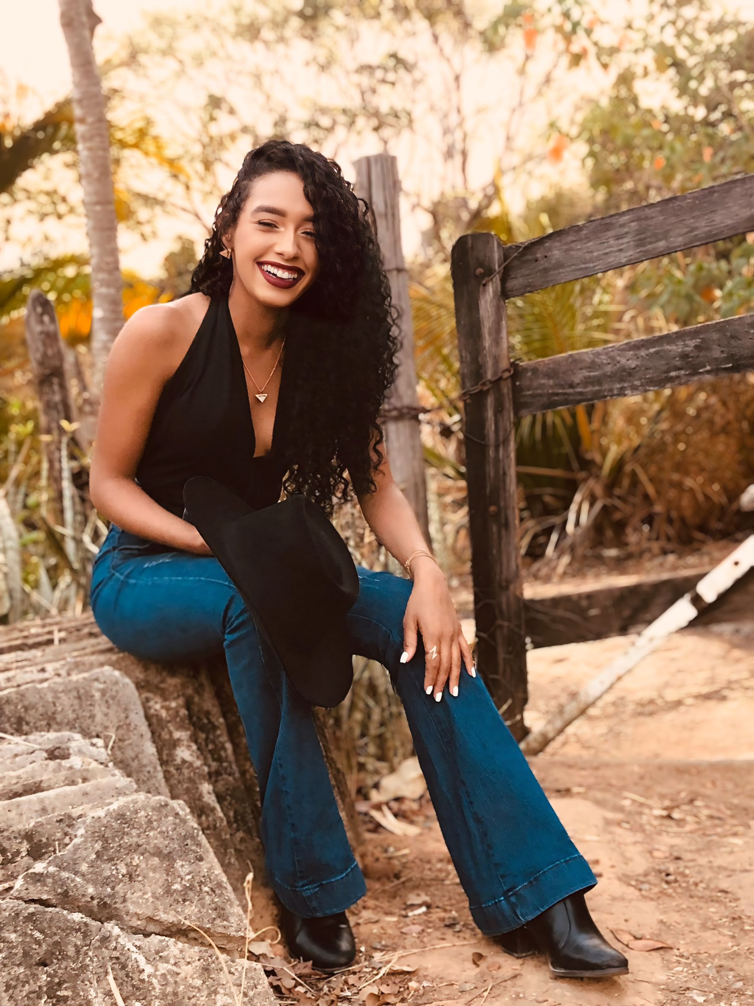Sarah Cristina, acompanhante morena corpo medio em Rio Verde, GO - Real Prazer