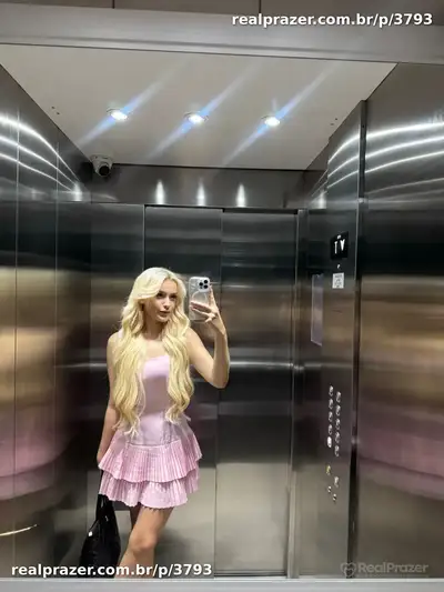 Valentina Blanc, acompanhante loira magra em Tangará da Serra, MT - Real Prazer Valentina Blanc, acompanhante loira magra em Tangará da Serra, MT - Real Prazer