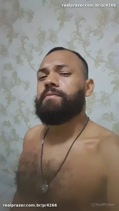 Victor Arcos, garoto de programa moreno corpo medio em Manaus, AM - Real Prazer