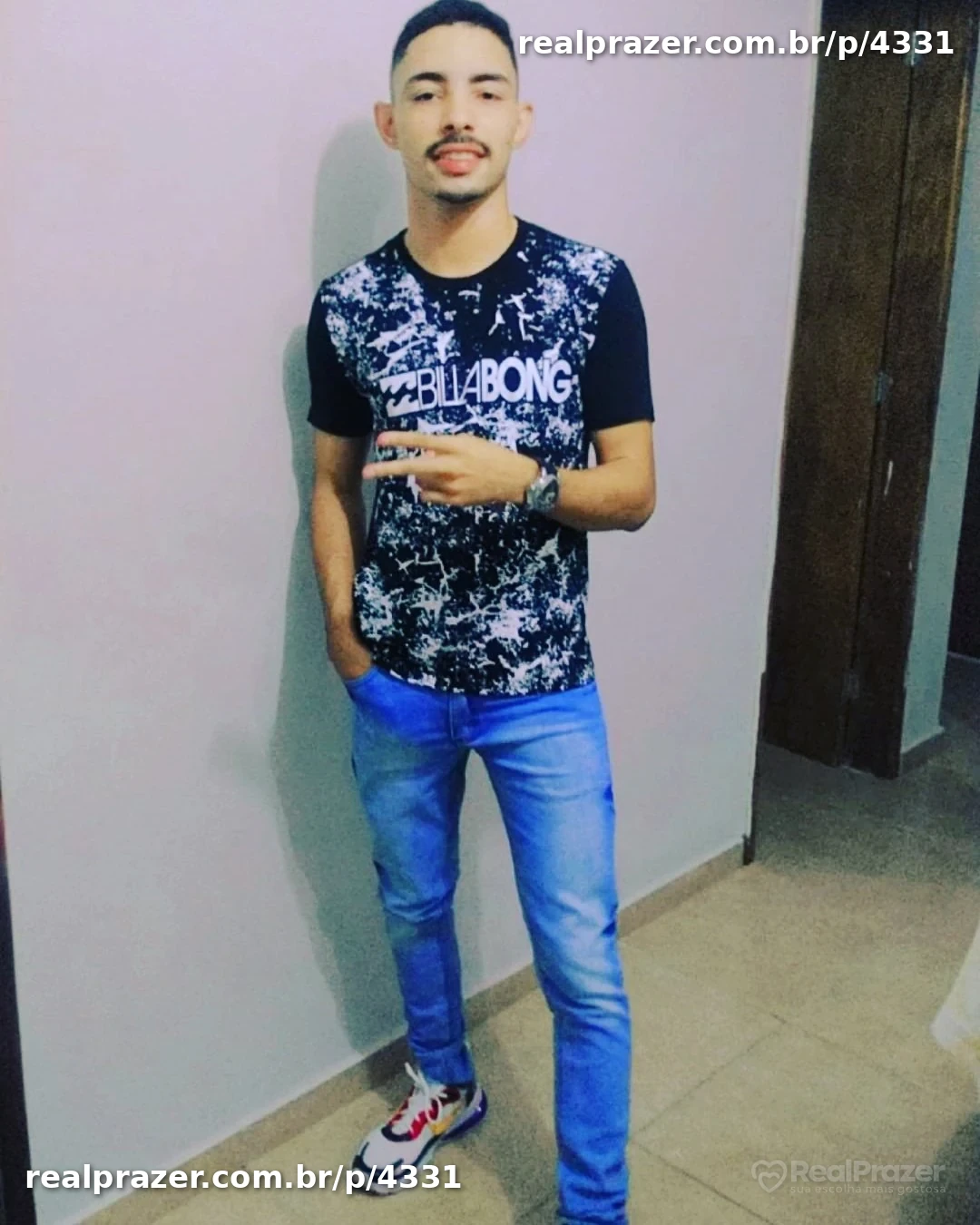 Wesley Brayan, garoto de programa moreno magro em Recife, PE - Real Prazer