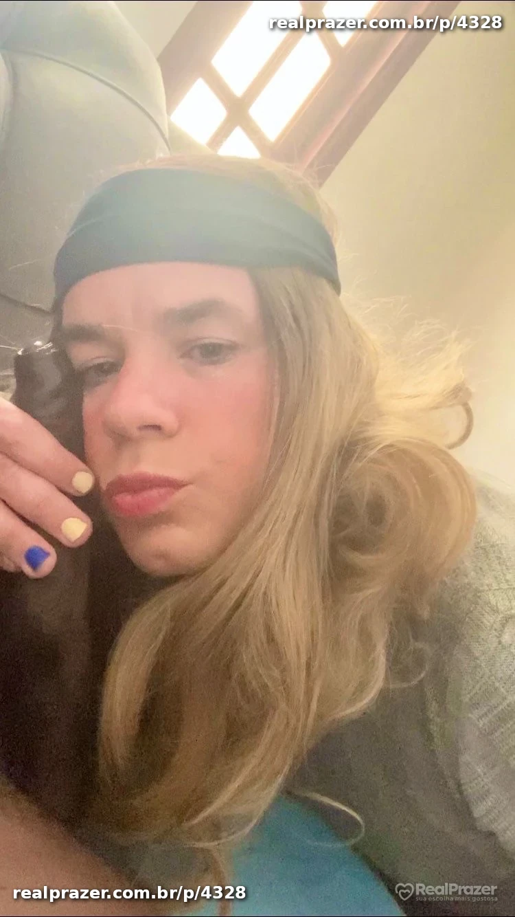 Andreia cdzinha passiva , puta e boqueteira, acompanhante trans loira gostosa - Real Prazer