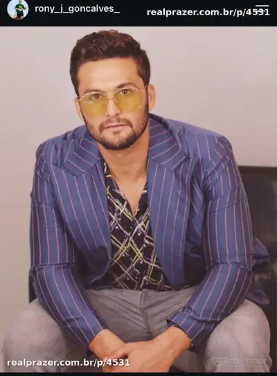 Atende Mulheres - Arthur Milano, garoto de programa em Uberlândia, MG - Real Prazer Atende Mulheres - Arthur Milano, garoto de programa em Uberlândia, MG - Real Prazer