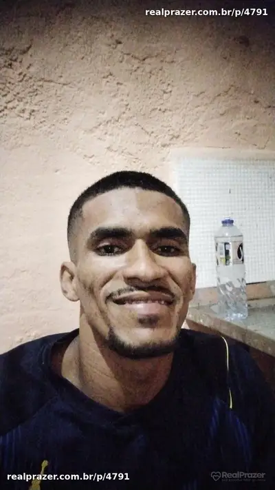 Corpinho, garoto de programa - Real Prazer