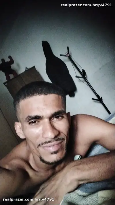 Corpinho, garoto de programa - Real Prazer