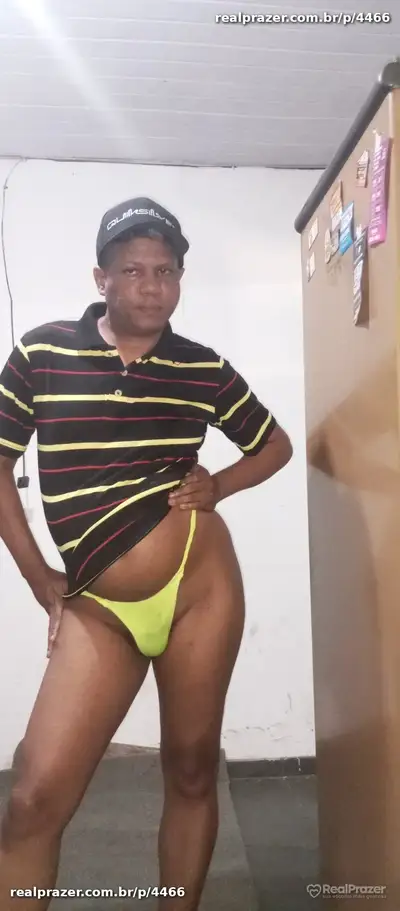 Junior Viado Rabudo, garoto de programa moreno magro em Goiânia, GO - Real Prazer