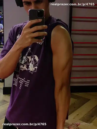 Kadu Fonseca, garoto de programa castanho atletico em Feira de Santana, BA - Real Prazer Kadu Fonseca, garoto de programa castanho atletico em Feira de Santana, BA - Real Prazer