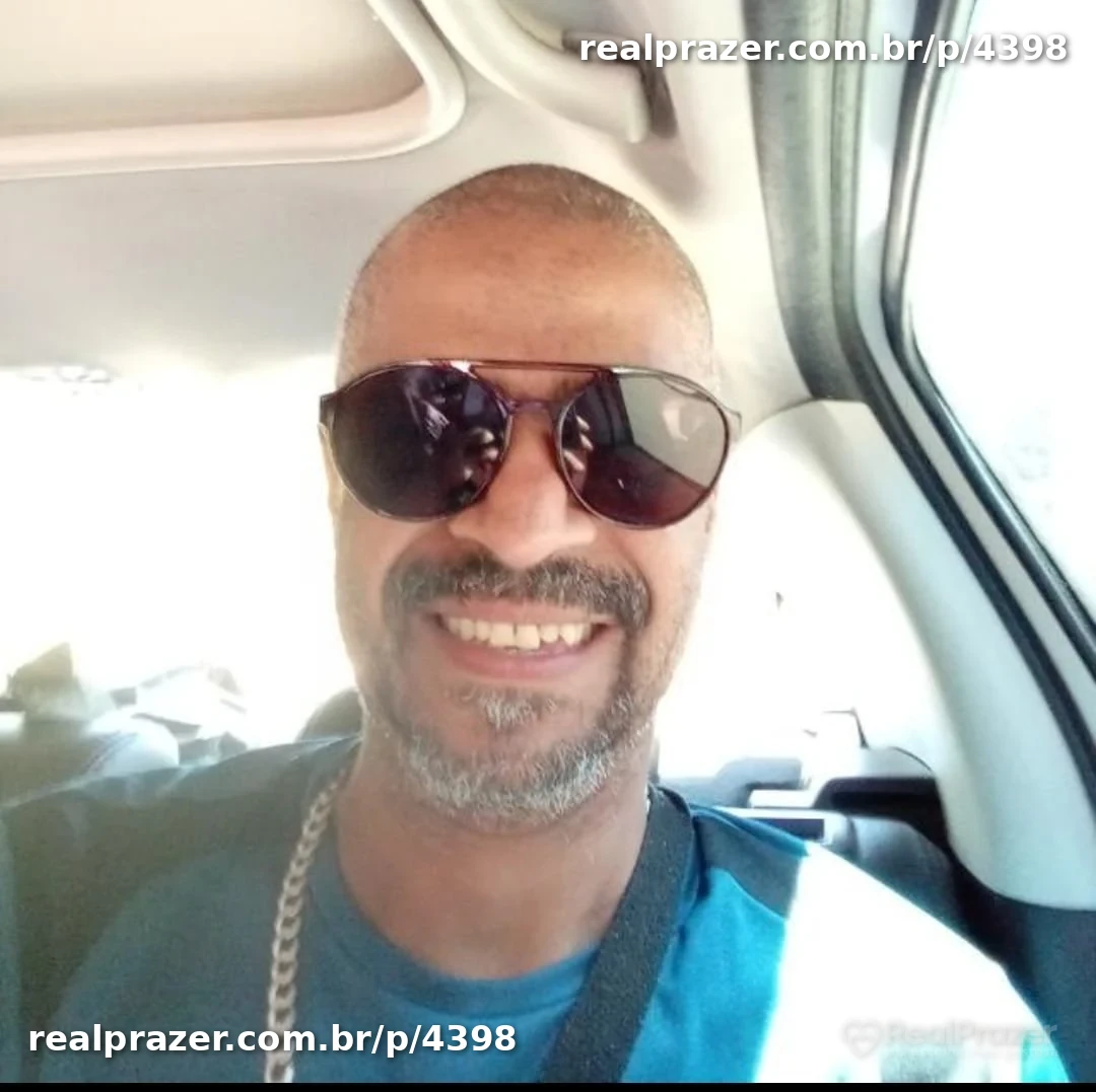 Leonardo atende mulheres, garoto de programa em Riacho Fundo, DF - Real Prazer