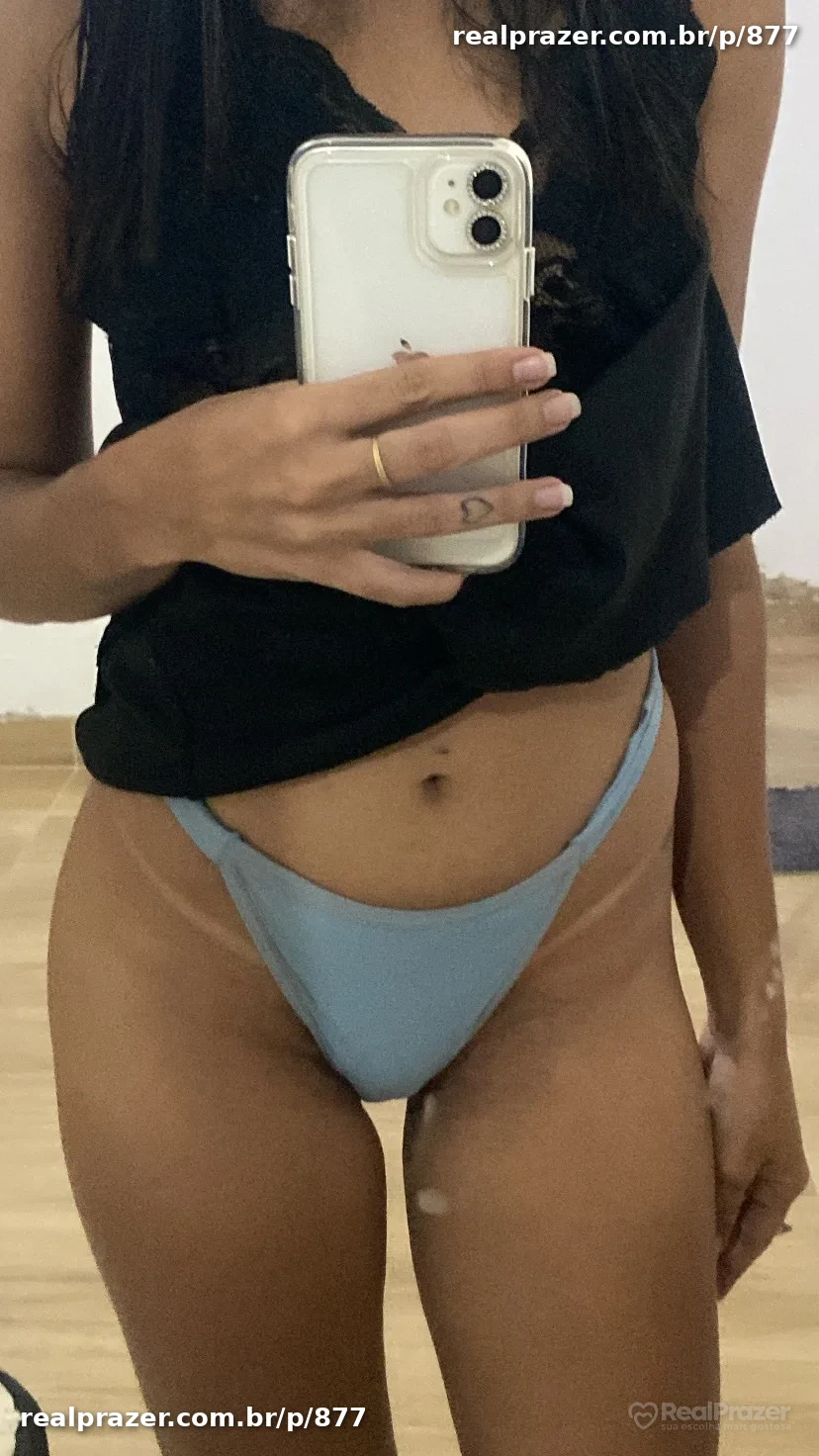 Prettaahara, acompanhante castanha magra em Irecê, BA - Real Prazer