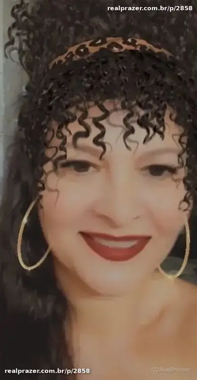 Safadinha Bucetinha apertadinha, acompanhante castanha gostosa - Real Prazer