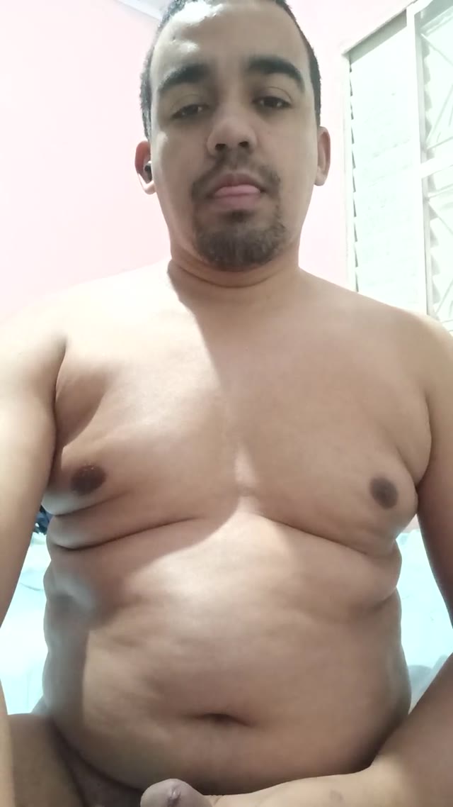 Video de Marcos, garoto de programa moreno corpo medio em Porto Alegre, RS - Real Prazer