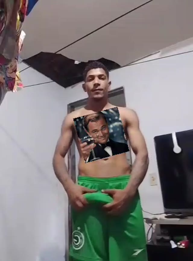 Video de Negão do Recife, garoto de programa moreno corpo medio em Goiânia, GO - Real Prazer