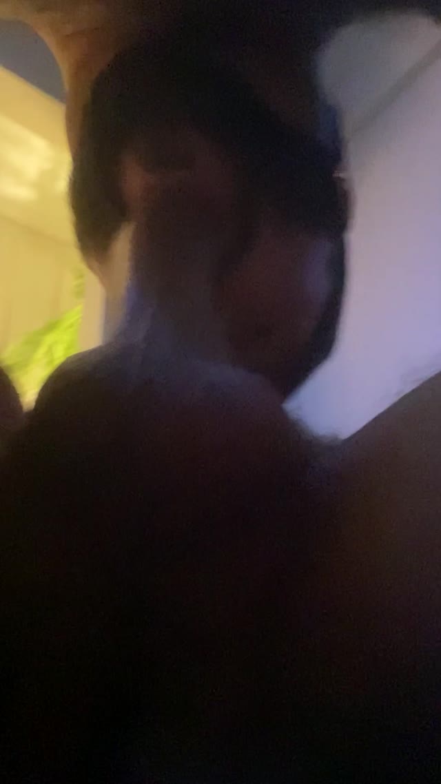 Video de Putinho Passivo, garoto de programa em Balneário Camboriú, SC - Real Prazer